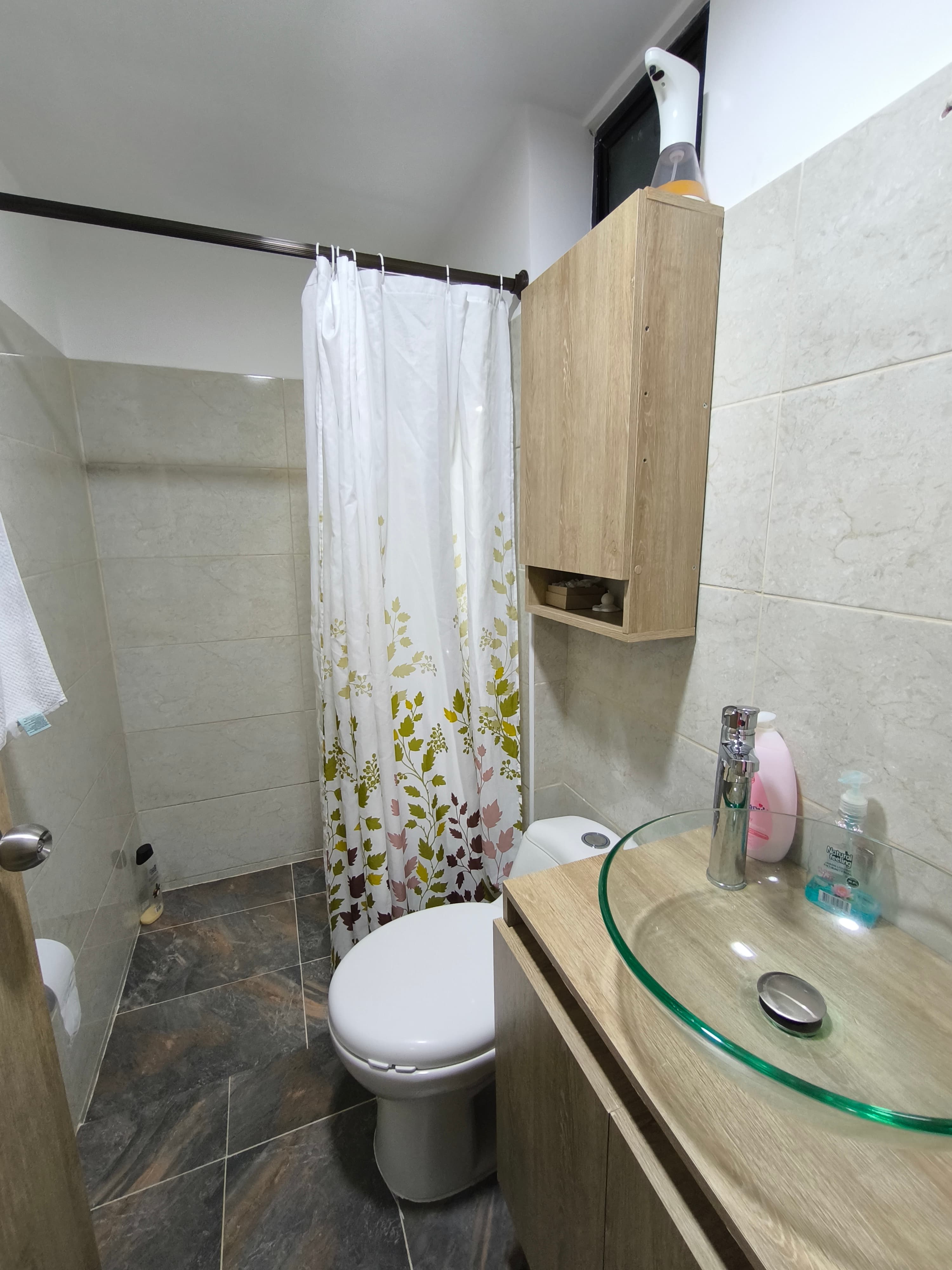 Apartamento en venta en Valle De Lili, Cali, ID RA8163