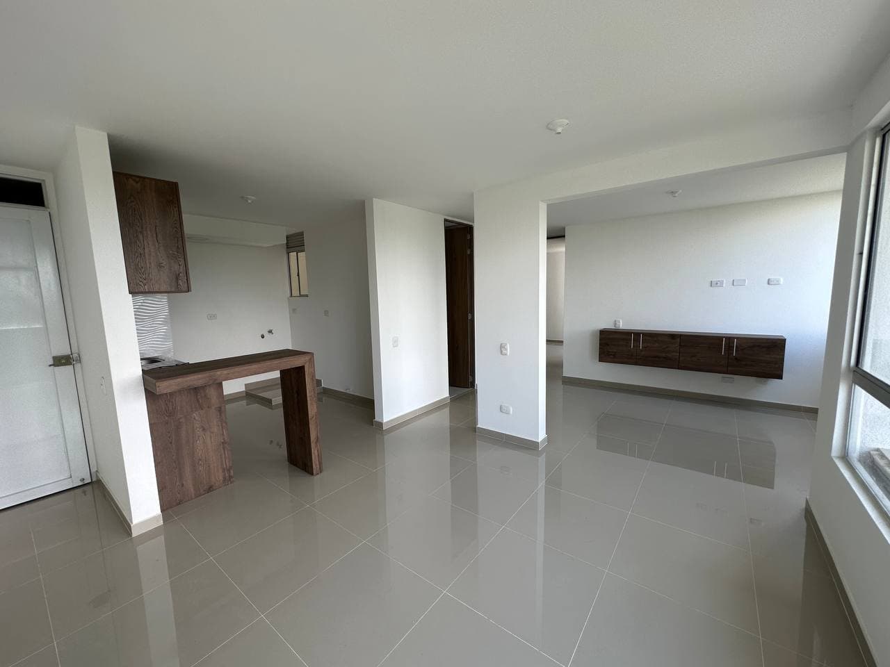 Apartamento en venta en Hacienda Kachipay, Cali, ID PL9968