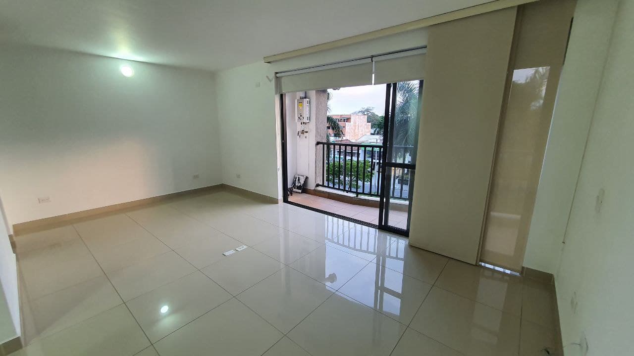 Apartaestudio en venta en La Flora, Cali, ID PX2687