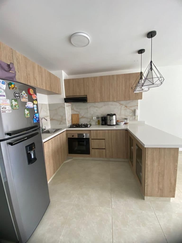 Apartamento en venta en Valle De Lili, Cali, ID RA8163