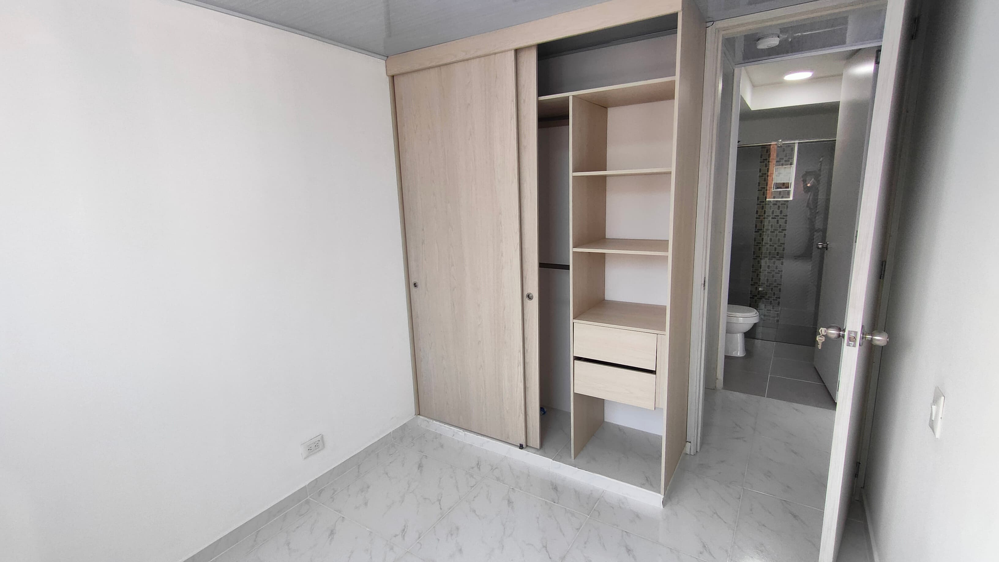 Apartamento en venta en Vivero Parque Residencial, Cali, ID XD5299