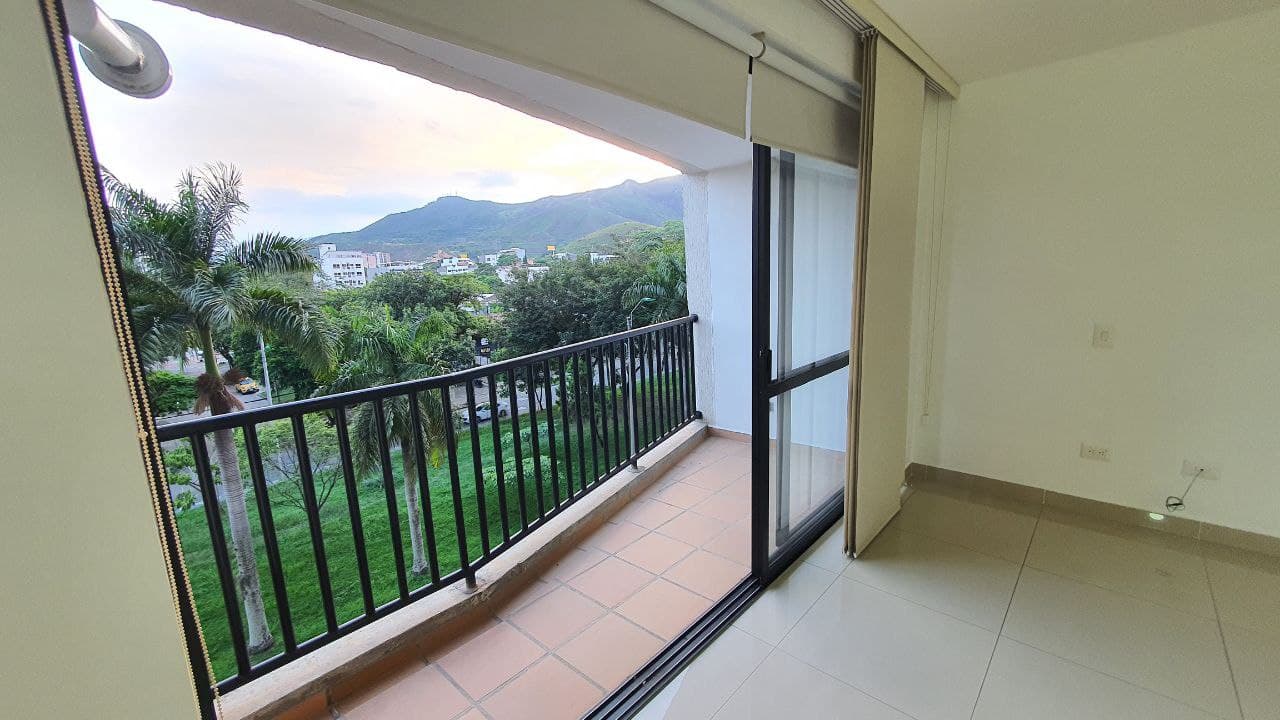 Apartaestudio en venta en La Flora, Cali, ID PX2687