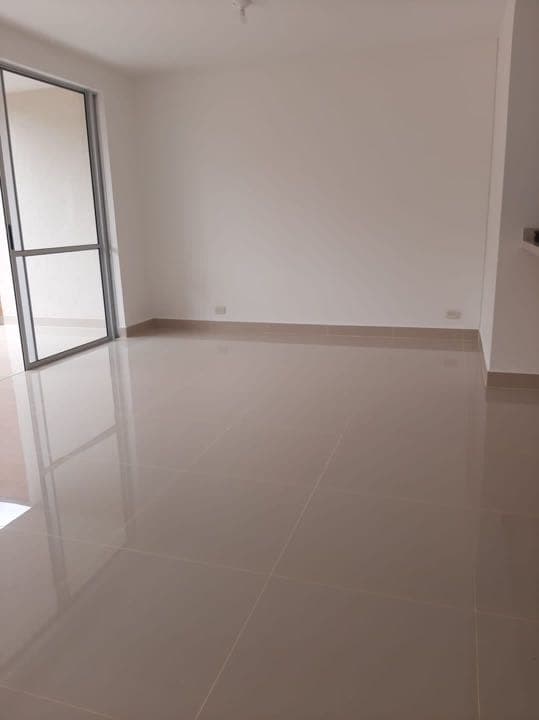 Casa en venta en Ciudad Country, Jamundi, ID DB9214