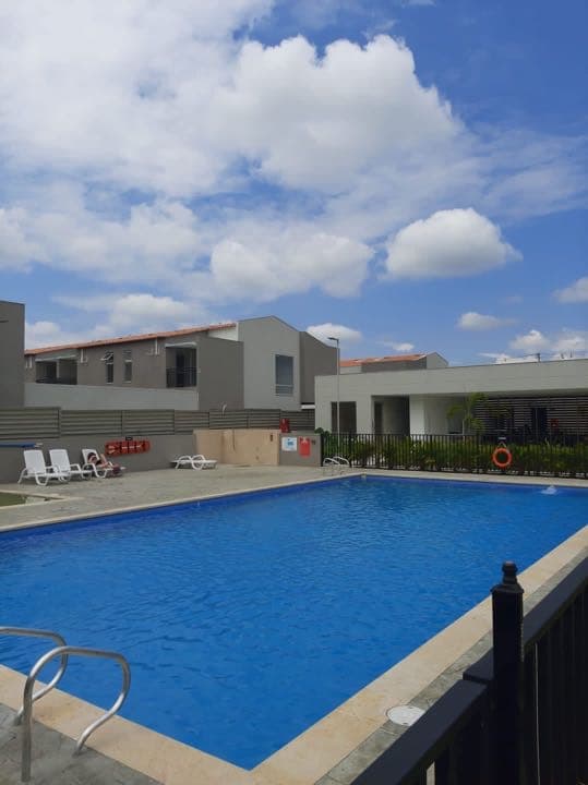 Casa en venta en Ciudad Country, Jamundi, ID DB9214