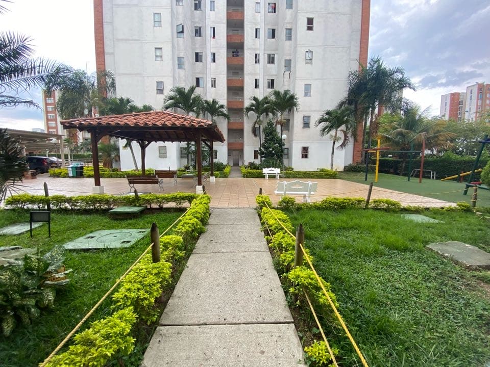 Apartamento en venta en Valle Del Lili, Cali, ID CS6342