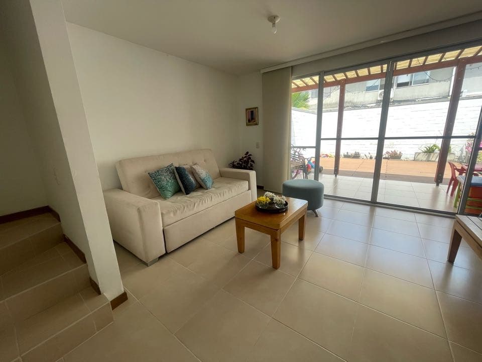 Casa en venta en Ciudad Country, Jamundi, ID FN2696