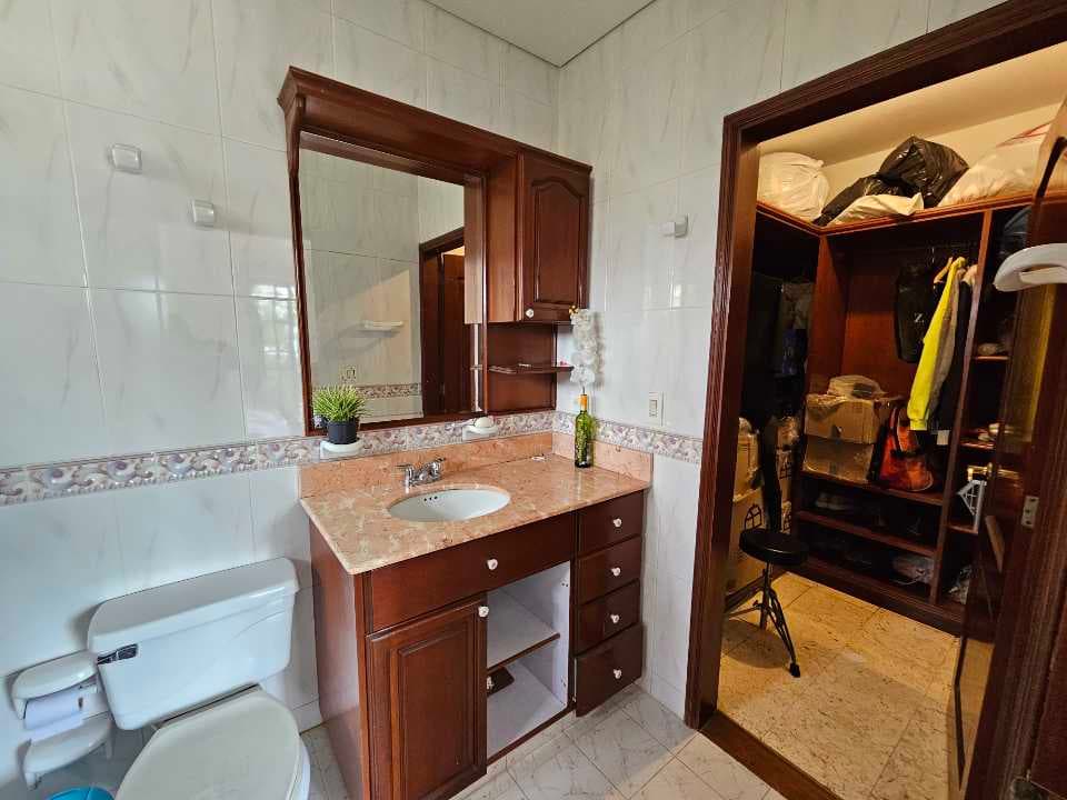 Casa Campestre en venta en La Morada, Jamundi, ID ES7066