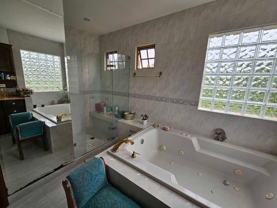 Casa Campestre en venta en La Morada, Jamundi, ID ES7066