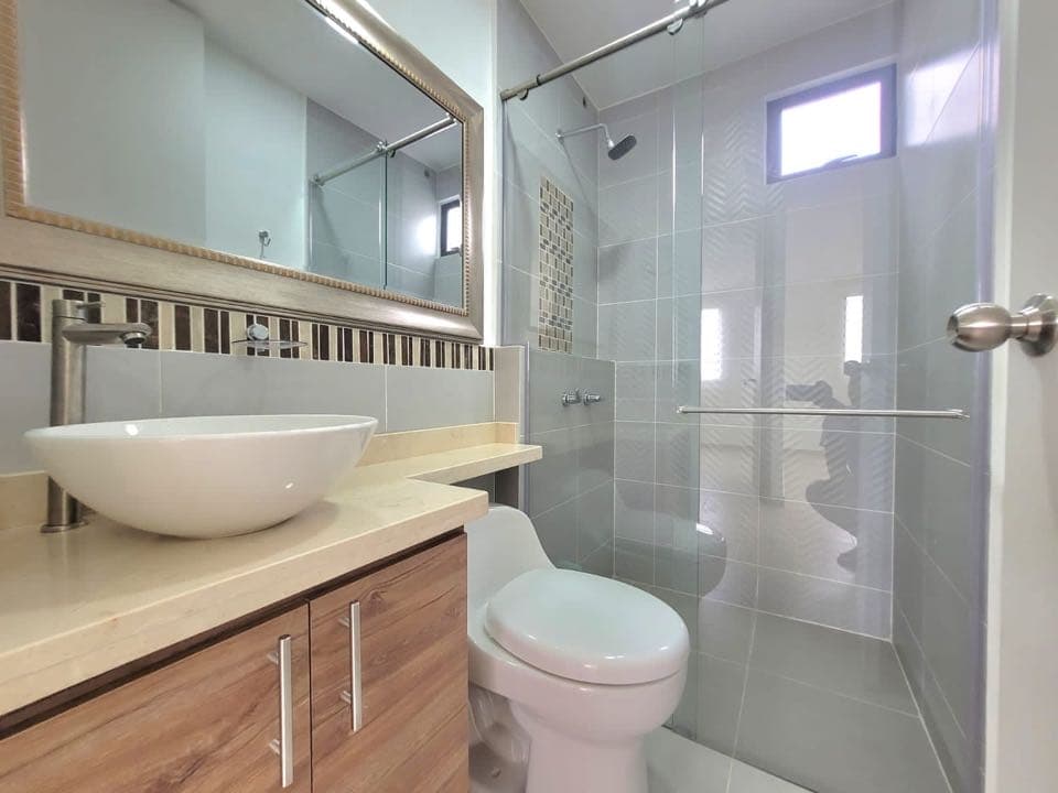 Apartamento en venta en Ciudad Pacifica, Cali, ID FV8948
