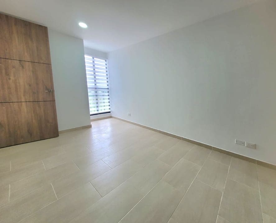 Apartamento en venta en Ciudad Pacifica, Cali, ID FV8948