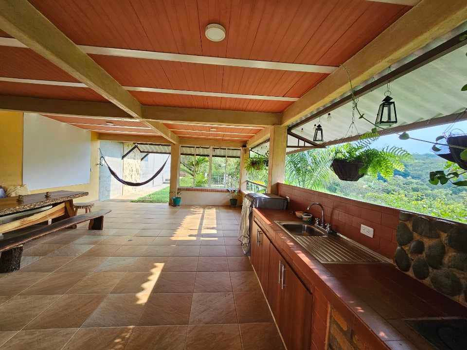 Casa Campestre en venta en Potrerito, Jamundi, ID IP4649