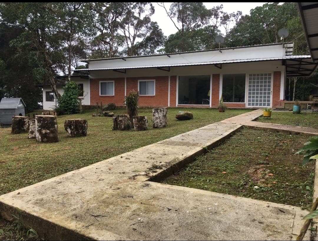 Casa Campestre en venta en Dapa, Yumbo, ID YN3863