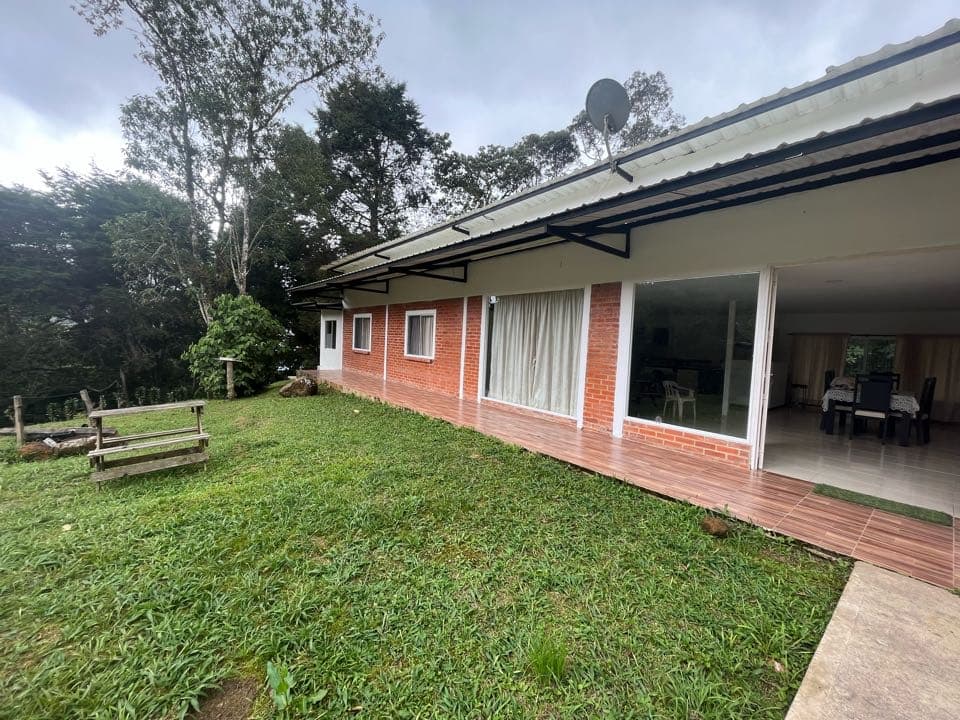 Casa Campestre en venta en Dapa, Yumbo, ID YN3863