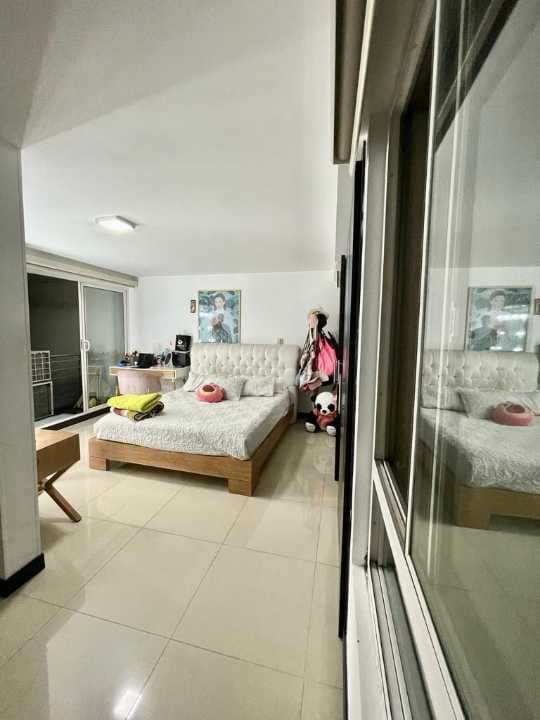 Apartamento en venta en Valle Del Lili, Cali, ID ZJ7757