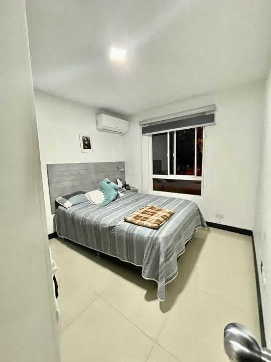 Apartamento en venta en Valle Del Lili, Cali, ID ZJ7757