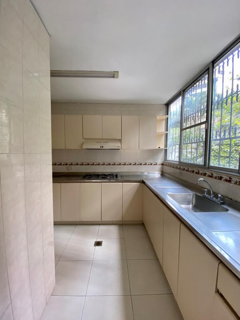 Apartamento en venta en El Peñon, Cali, ID EW5203