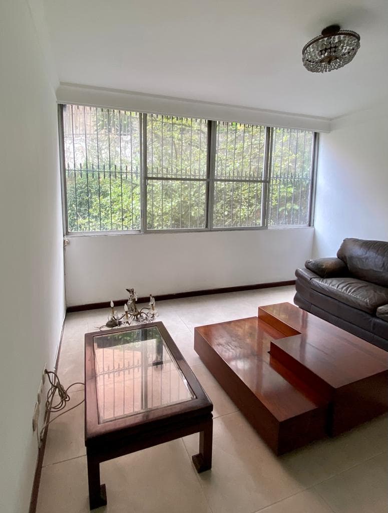 Apartamento en venta en El Peñon, Cali, ID EW5203