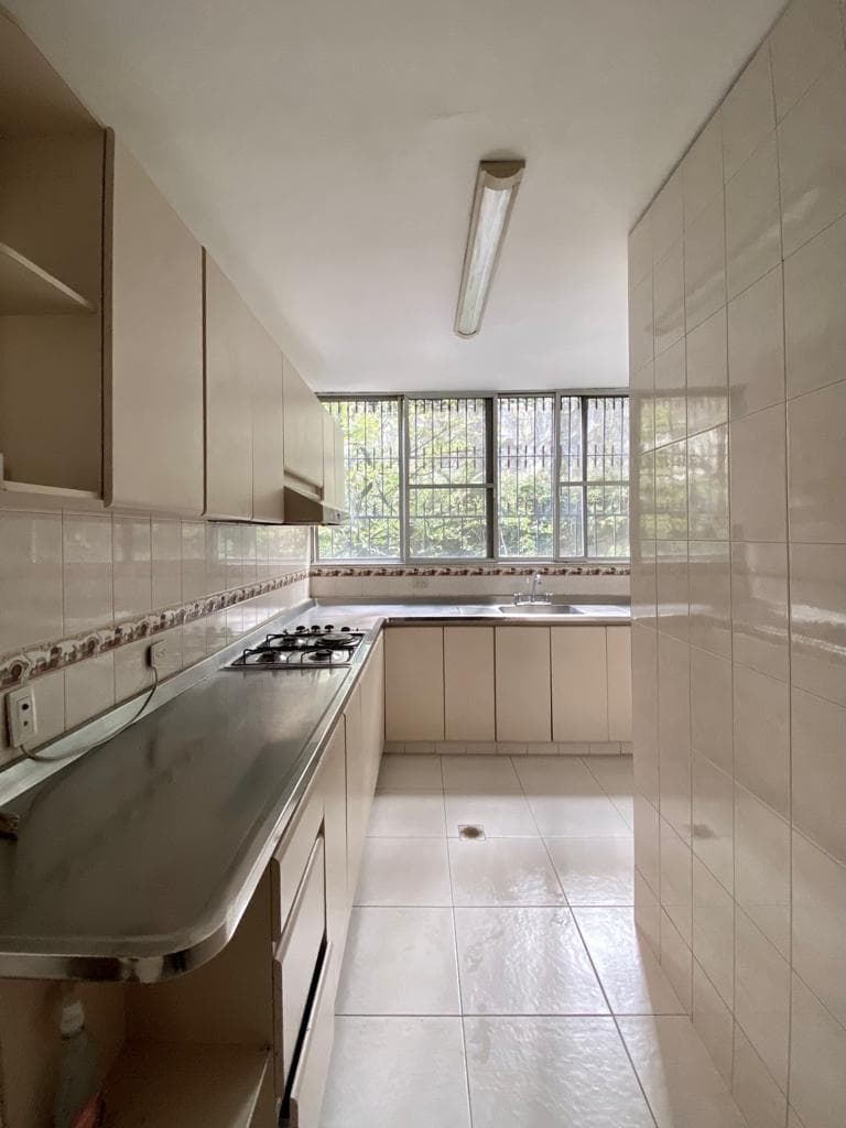 Apartamento en venta en El Peñon, Cali, ID EW5203