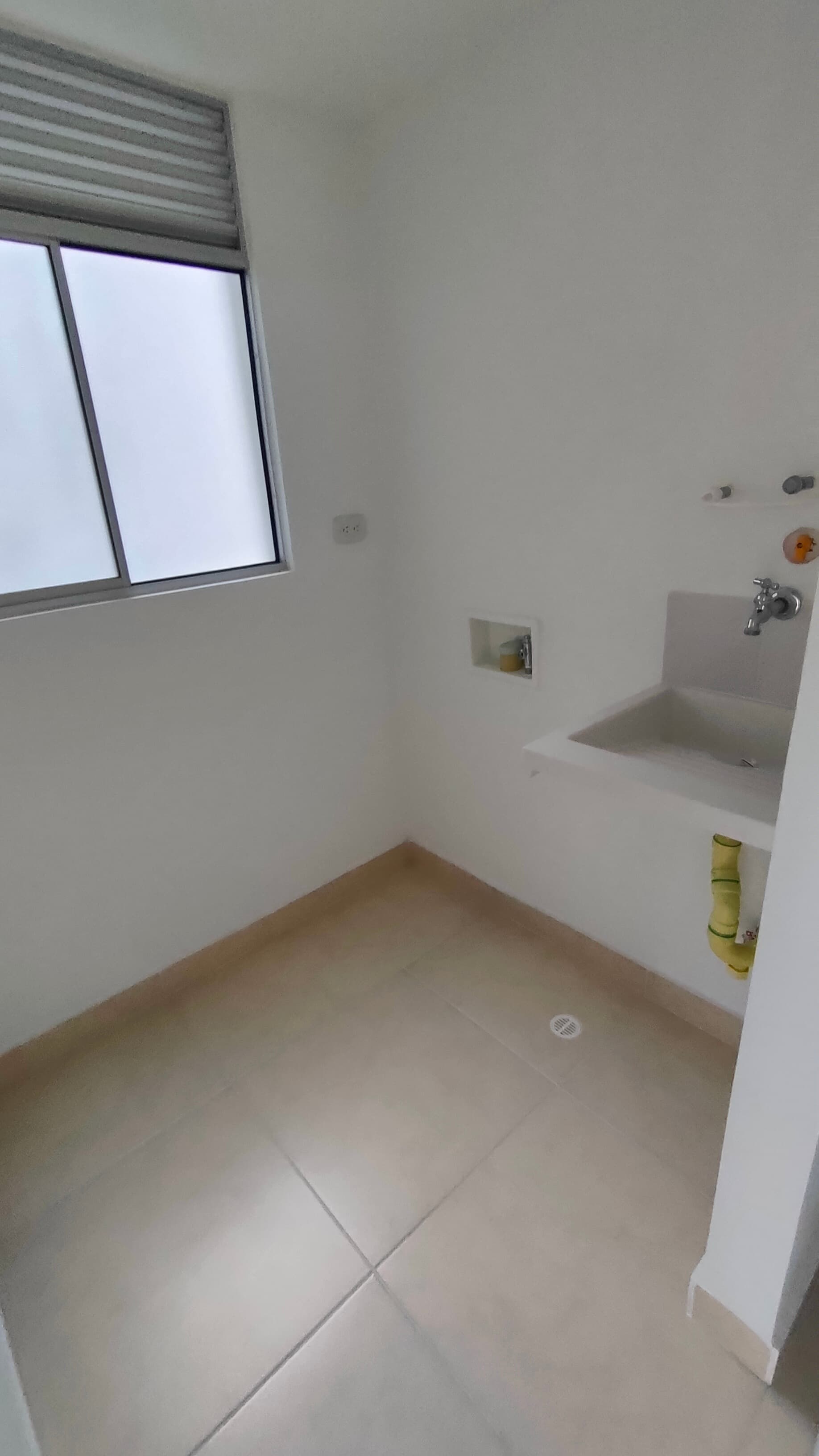 Apartamento en venta en Bochalema, Cali, ID KZ7178