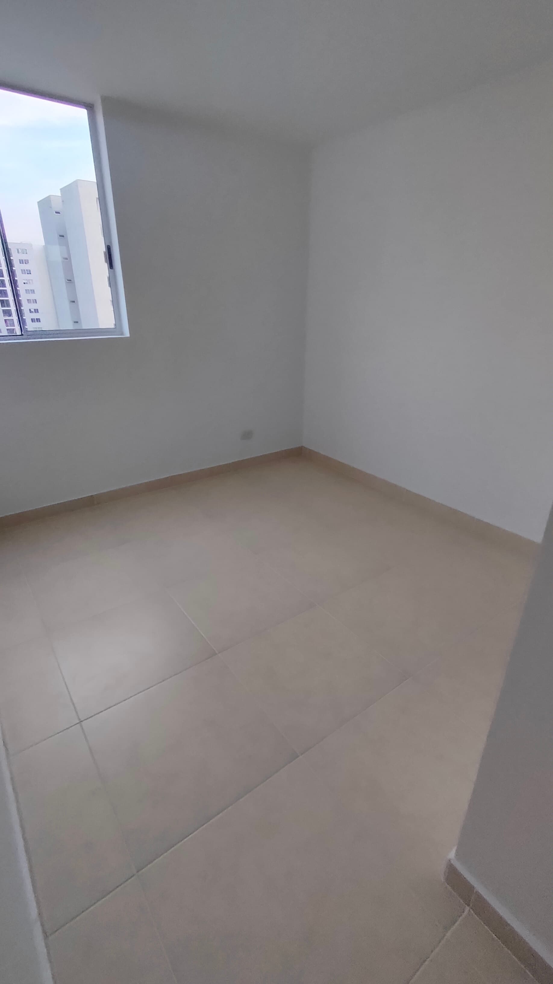 Apartamento en venta en Bochalema, Cali, ID KZ7178