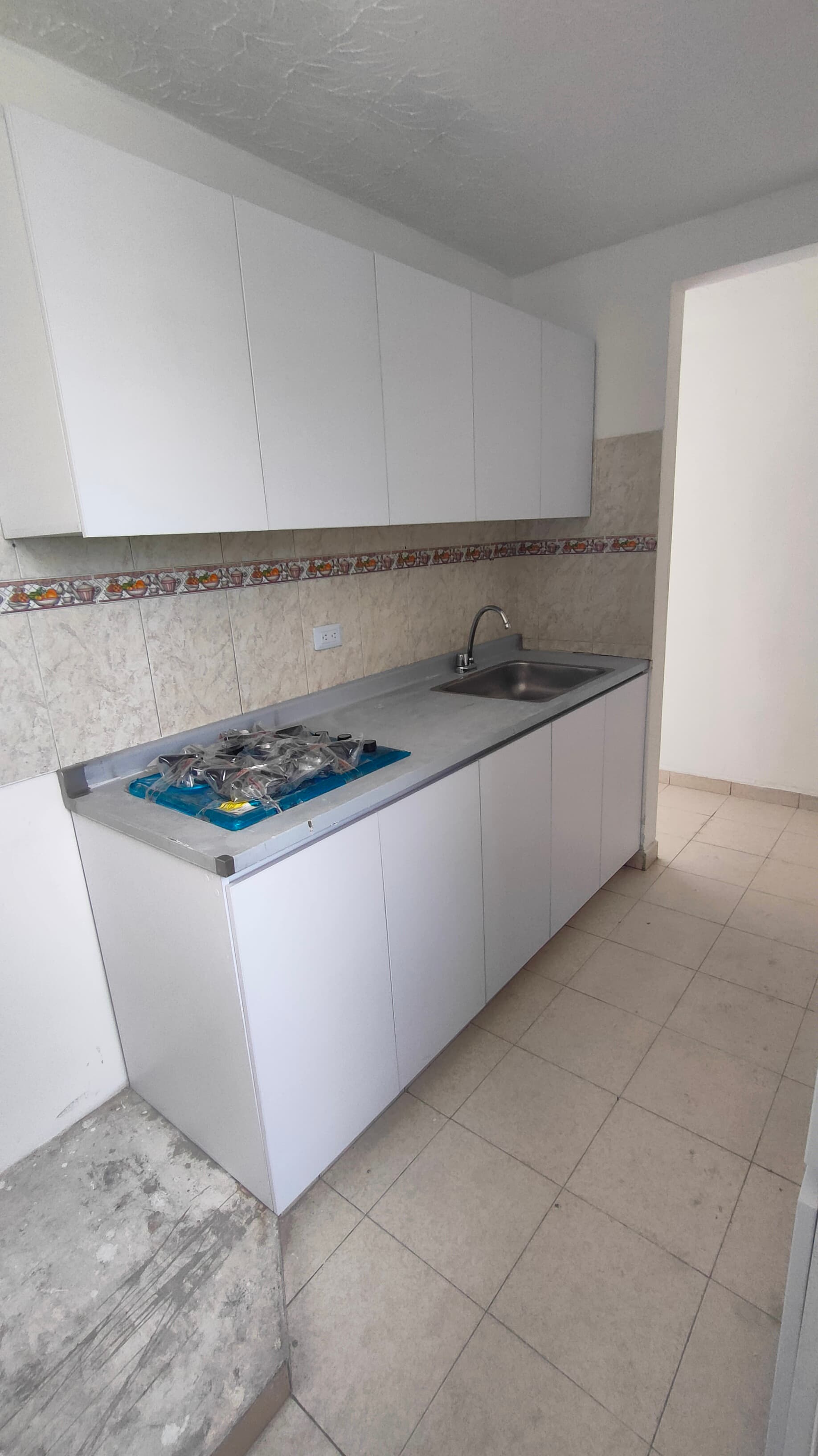 Apartamento en venta en Alferez Real, Cali, ID TS6226