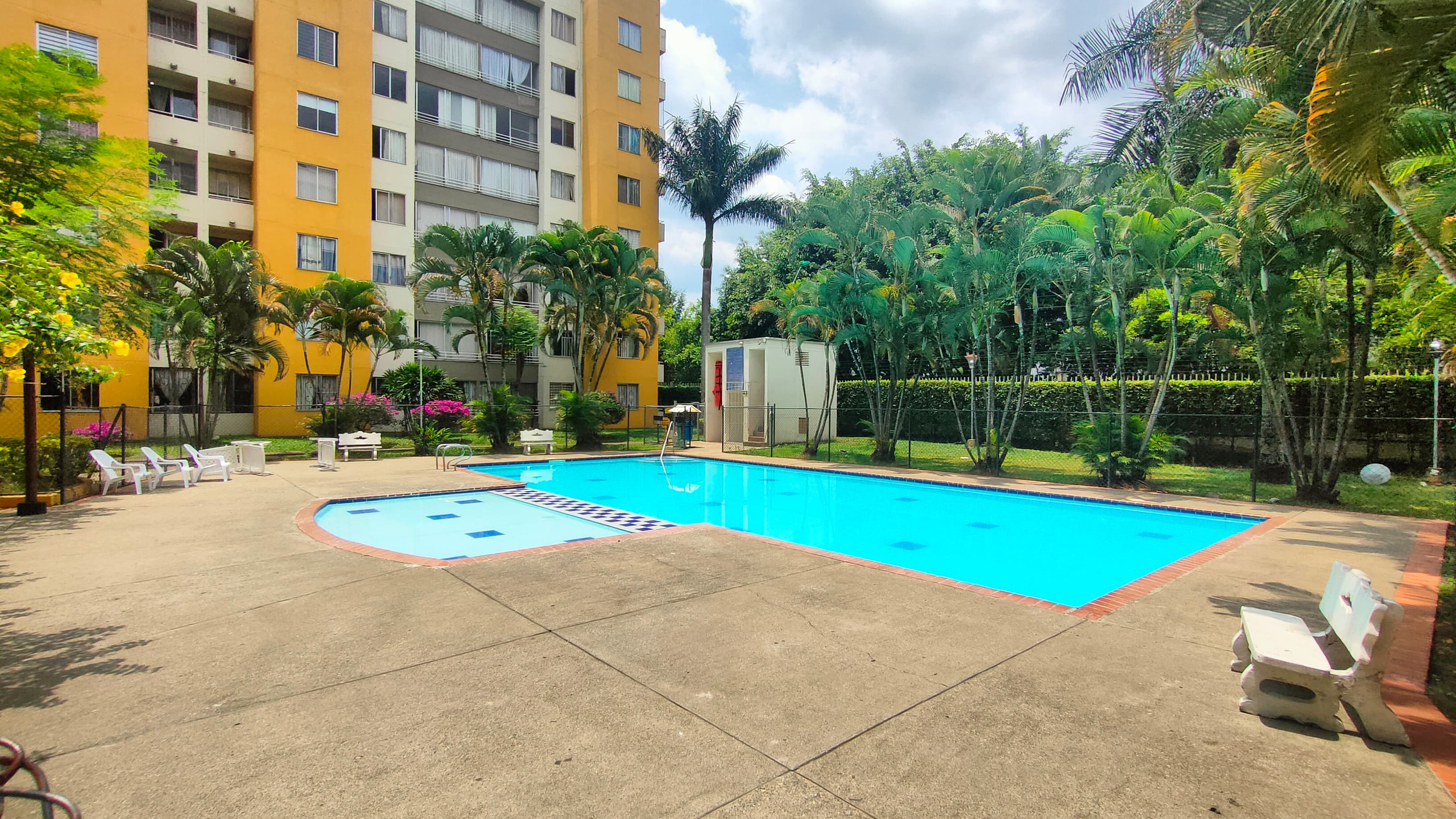 Apartamento en venta en Alferez Real, Cali, ID TS6226